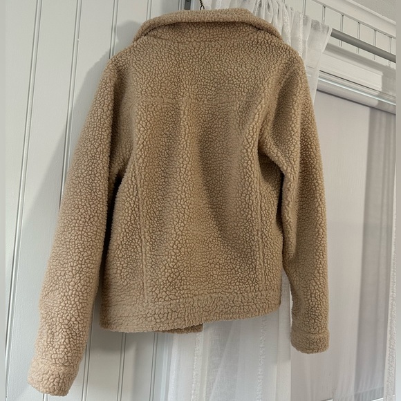 Teddy Fuzz Jacket - Picture 2 of 2